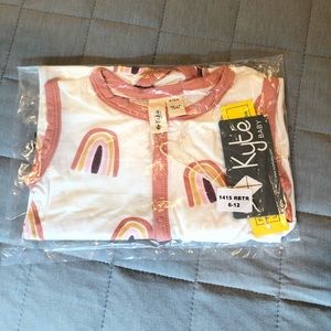 NWT Kyte Terracotta Rainbow sleeveless snap romper